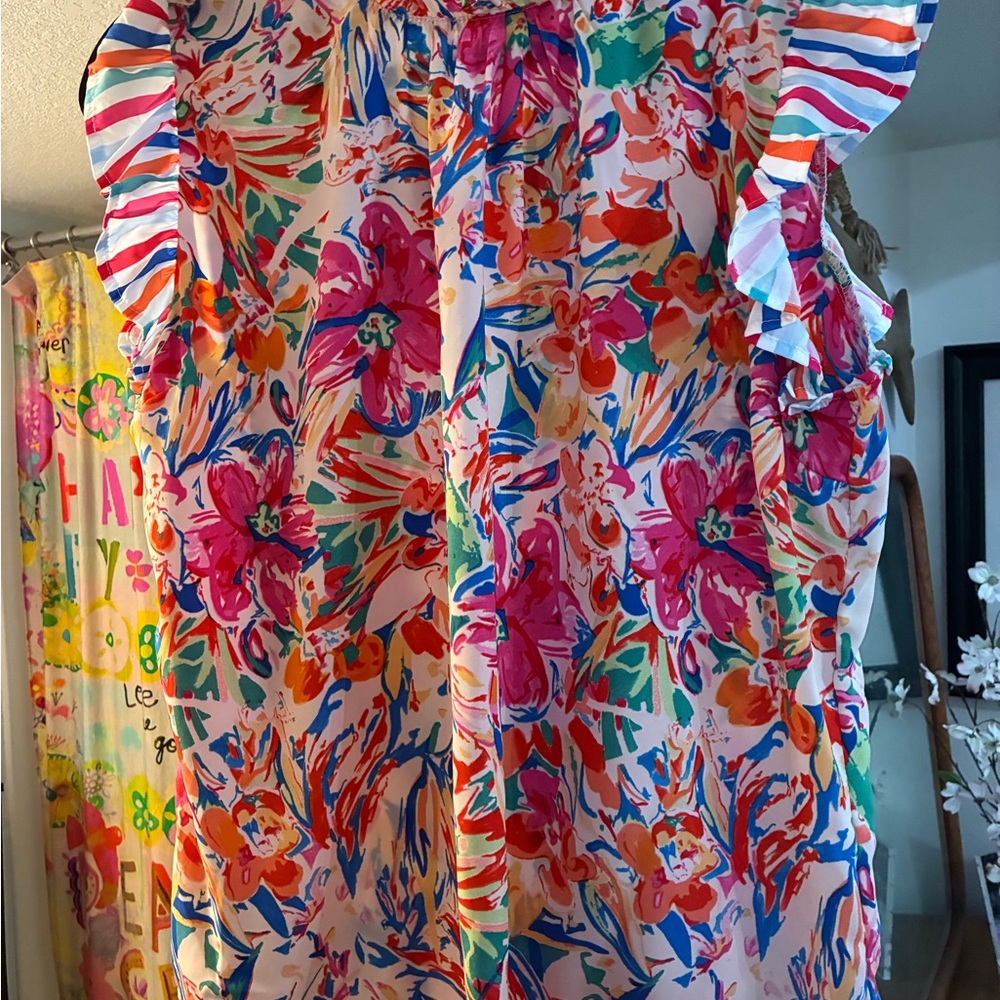 A Classy Chic Boutique Floral Ruffle Blouse - Multicolor
